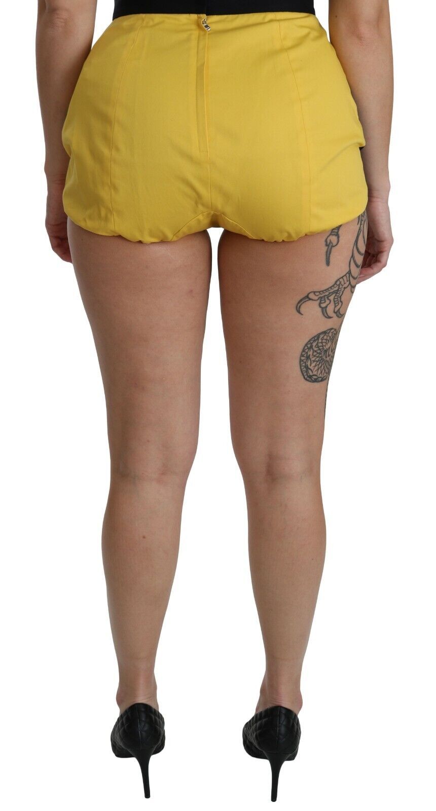 Short chaud Dolce & Gabbana en coton jaune et noir orné de bijoux