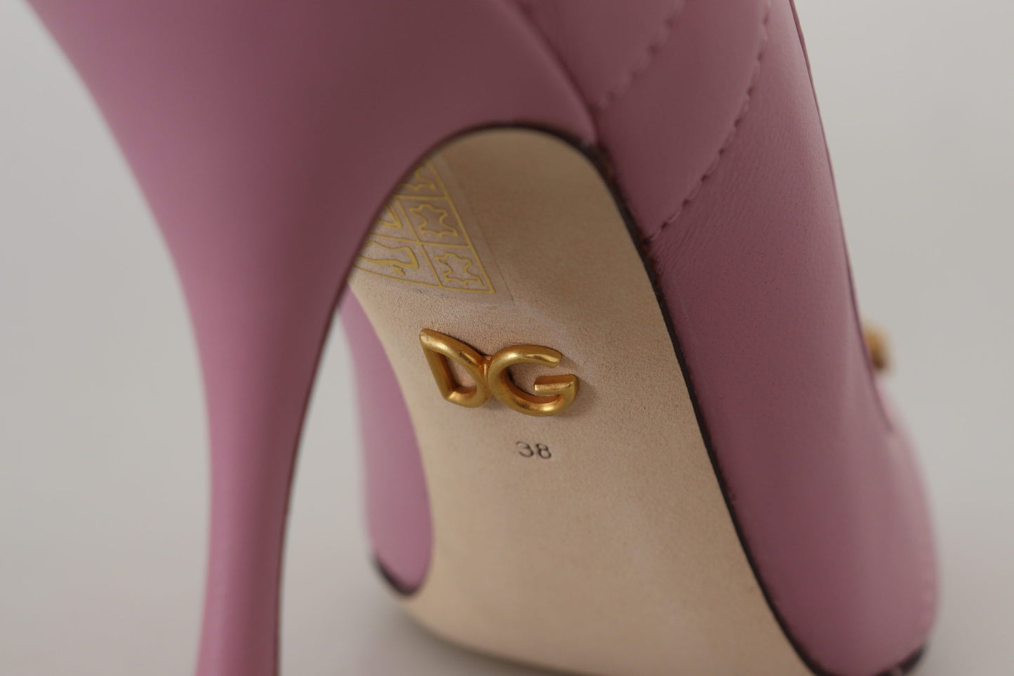 Escarpins à talons Dolce & Gabbana en cuir rose avec cœur DEVOTION