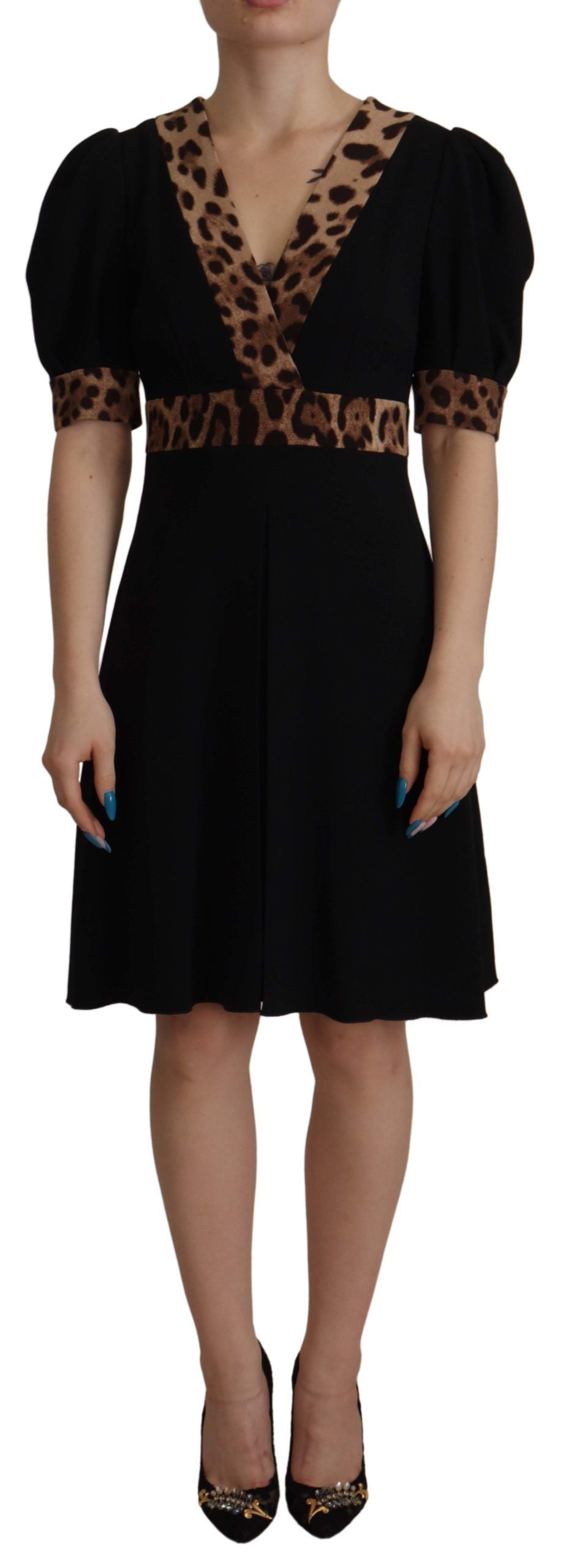 Robe trapèze noire à imprimé léopard Dolce & Gabbana, longueur genou