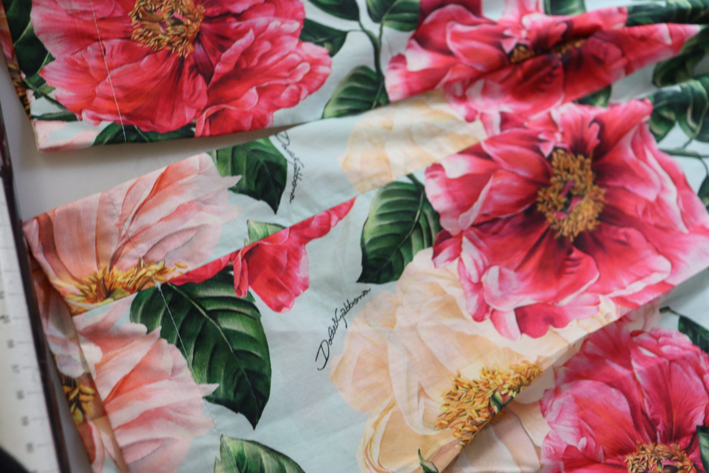 Pantalon court taille haute imprimé floral multicolore Dolce & Gabbana