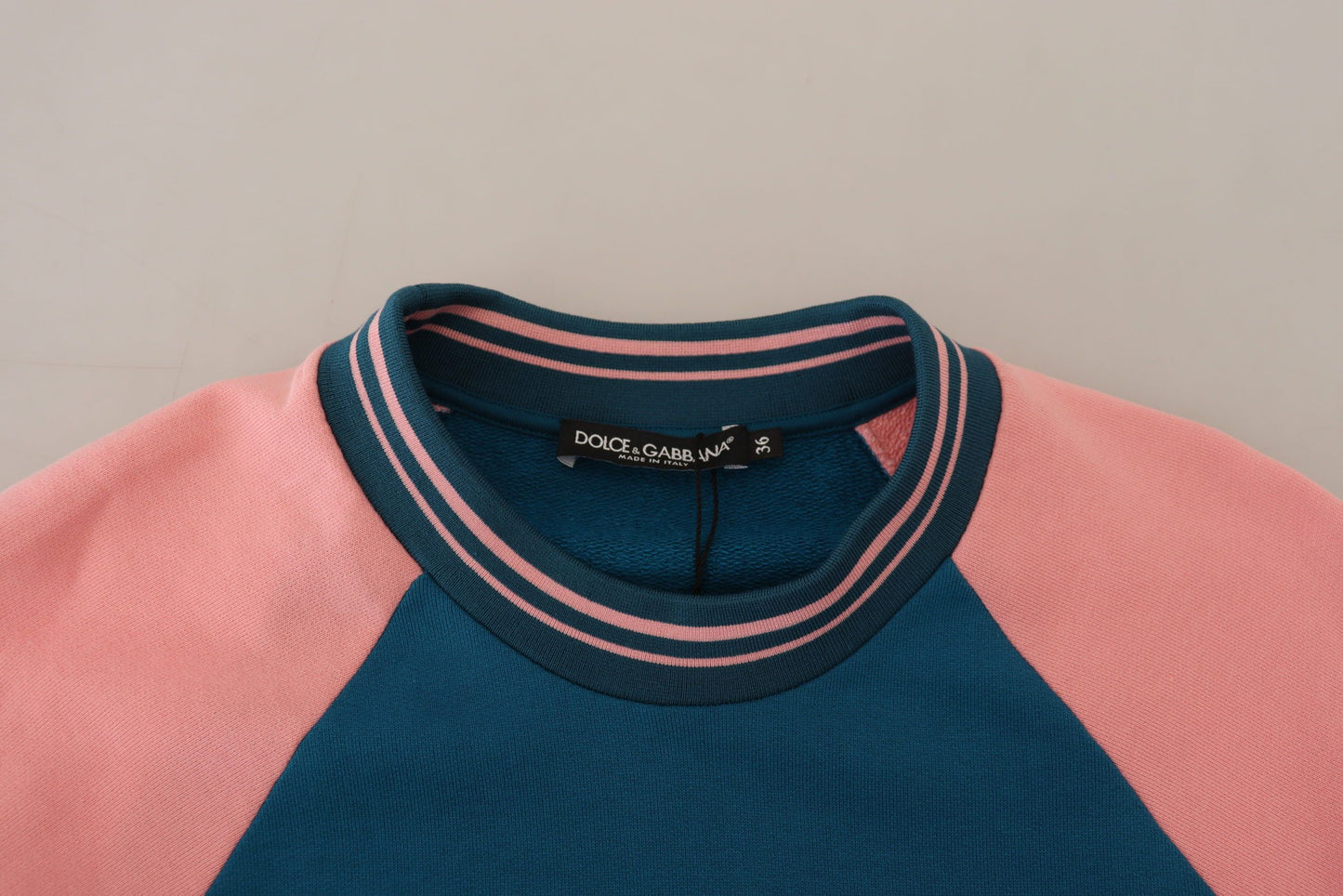 Pull Dolce & Gabbana à paillettes et cristaux Blue Pink Queen