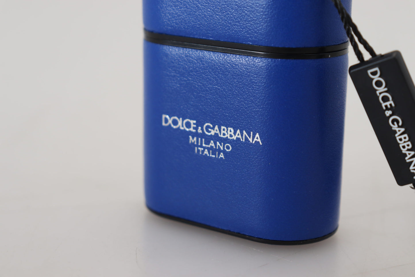 Dolce & Gabbana – Airpods-Hülle aus blauem Leder mit silbernem Metalllogo