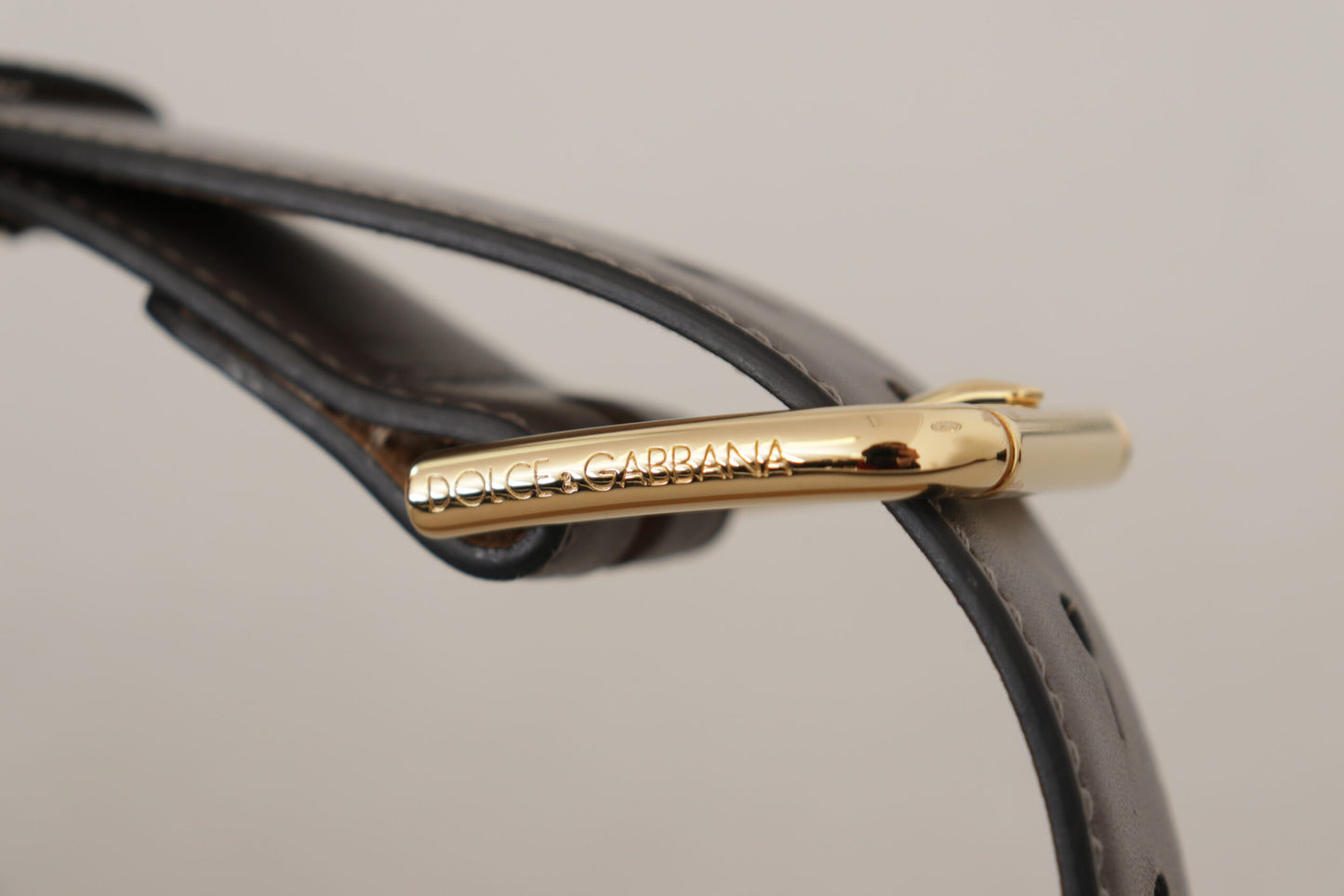 Ceinture Dolce & Gabbana en cuir de veau gris avec boucle logo en métal doré