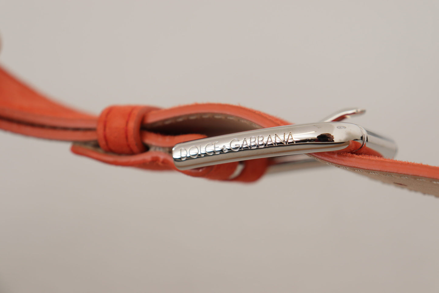 Ceinture Dolce & Gabbana en cuir suédé orange avec boucle en métal et logo argenté