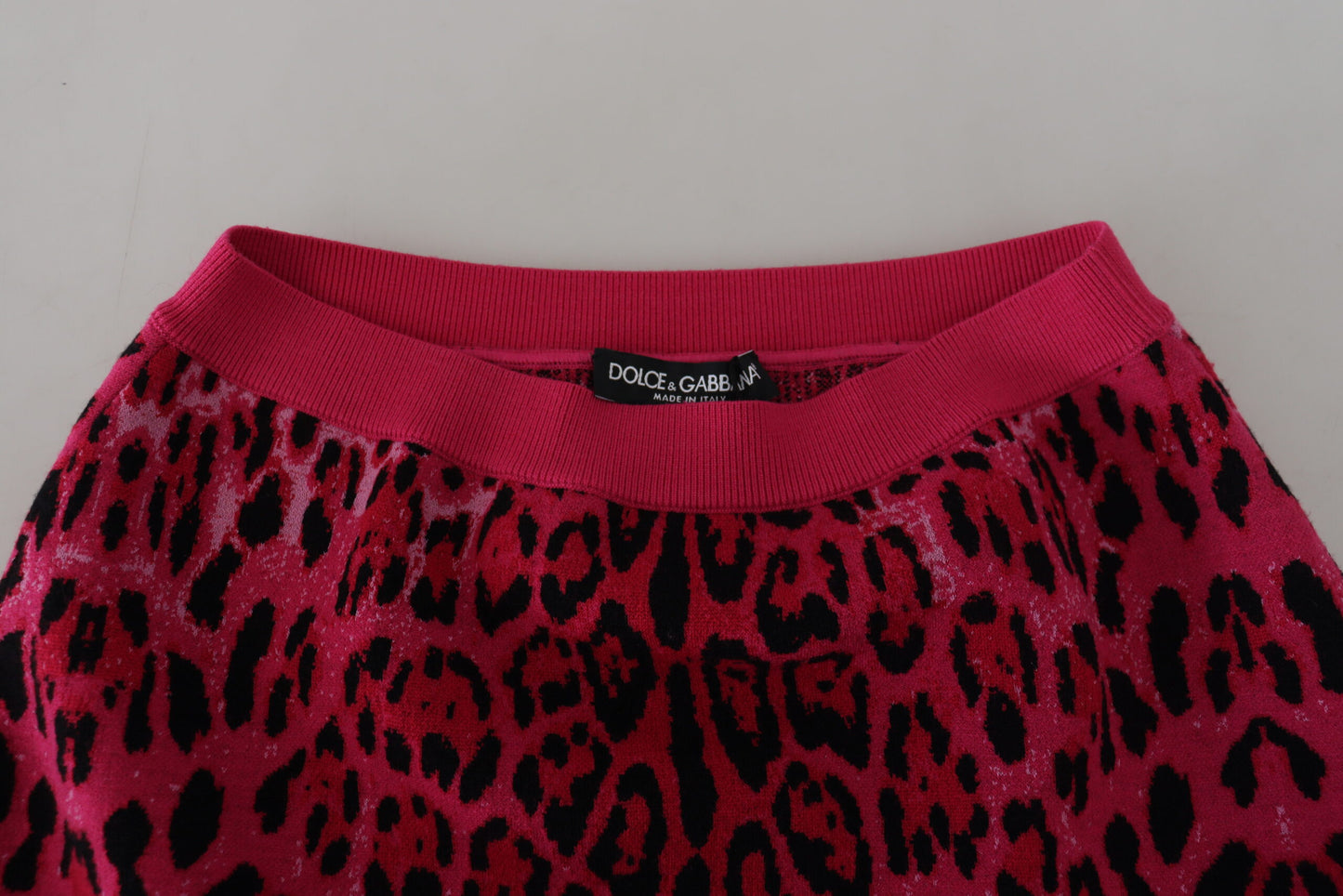 Mini-jupe trapèze taille haute à imprimé léopard rose Dolce & Gabbana