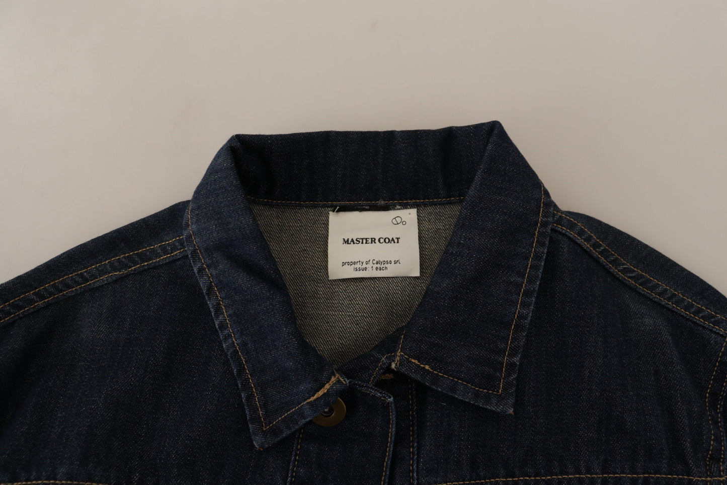 Veste en jean bleu foncé à manches longues et boutons Master Coat