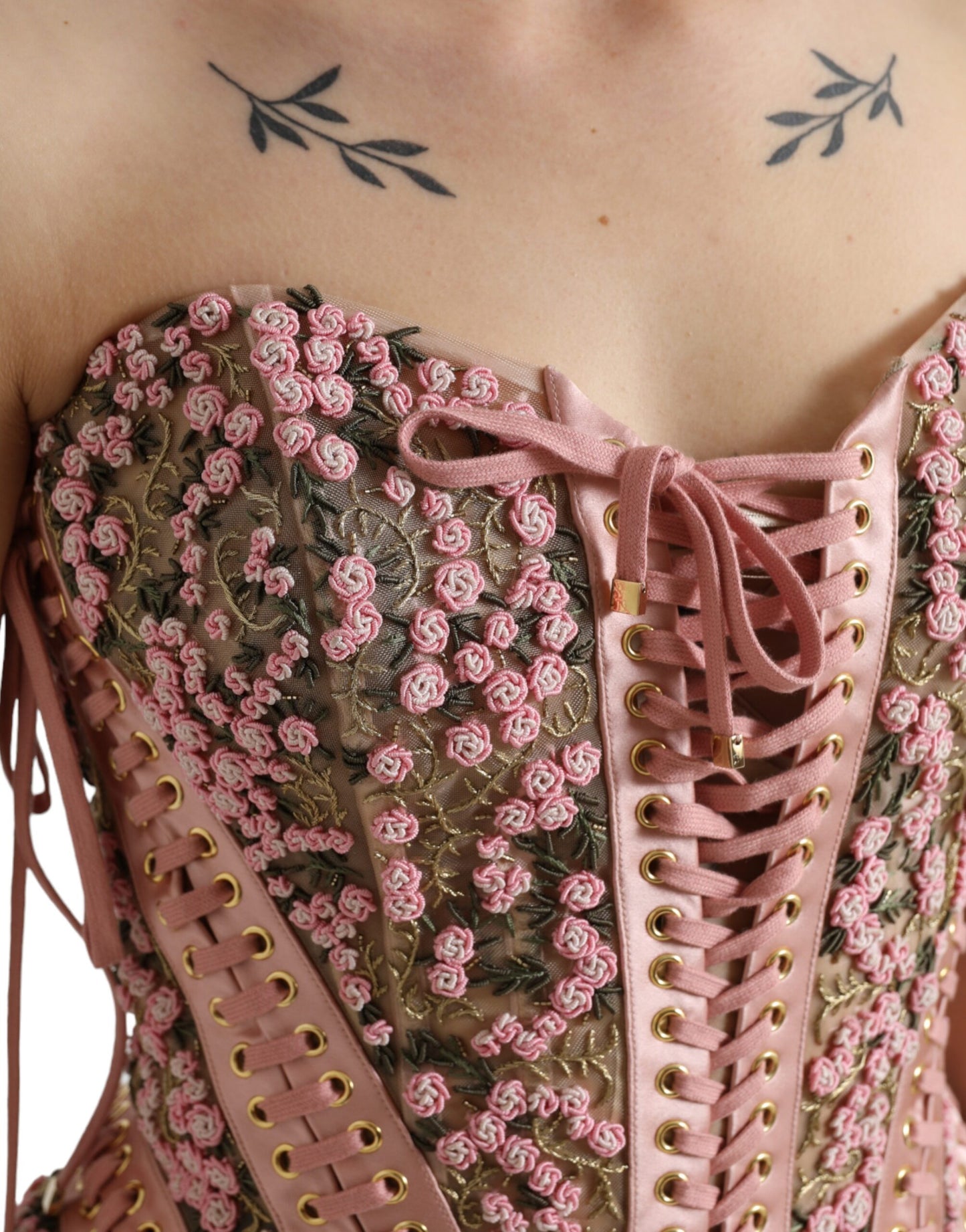 Dolce & Gabbana – Bustier-Korsett-Oberteil mit Blumenapplikation in Rosa