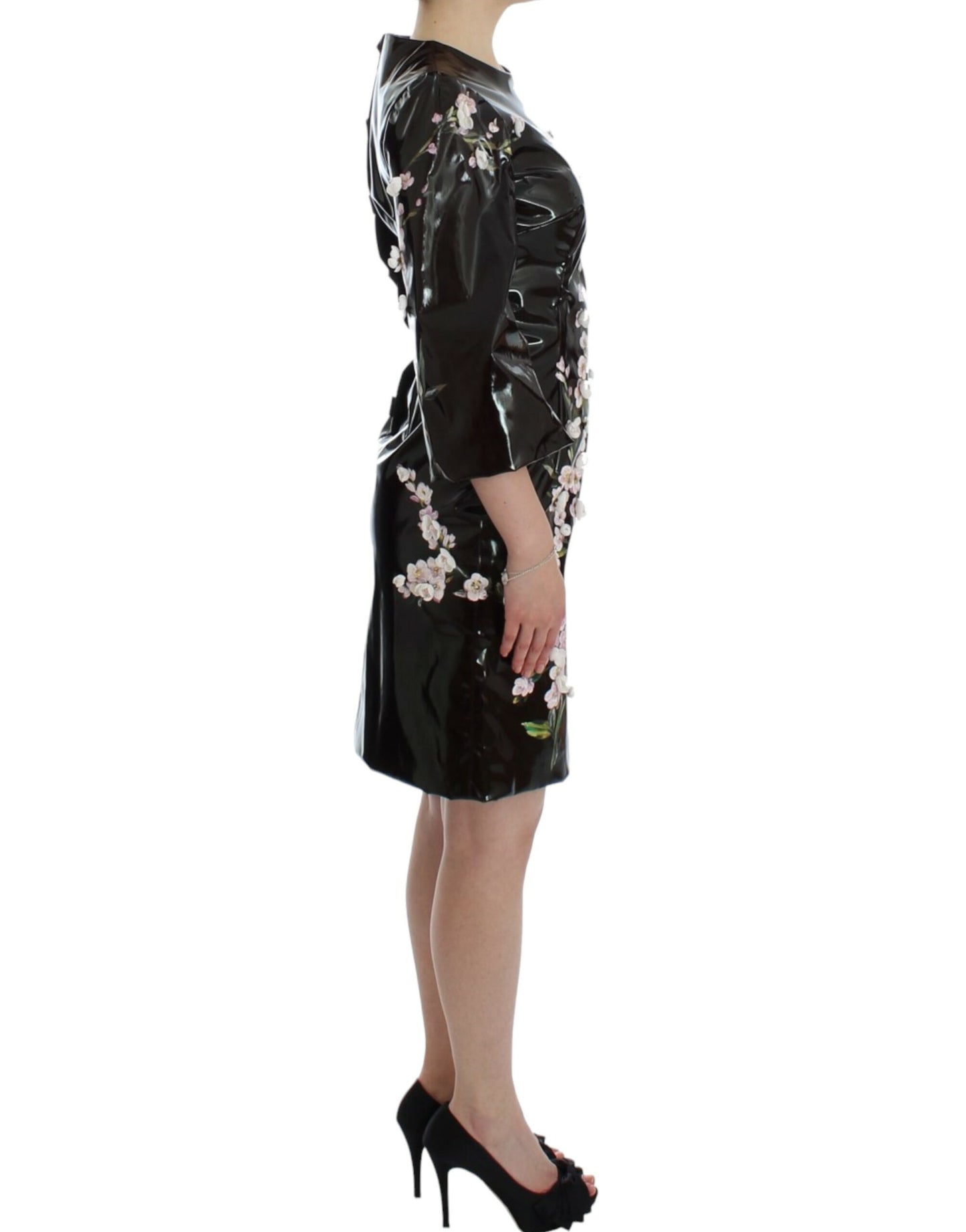 Dolce & Gabbana Schwarzes Etuikleid mit 3/4-Ärmeln und Blumenmuster