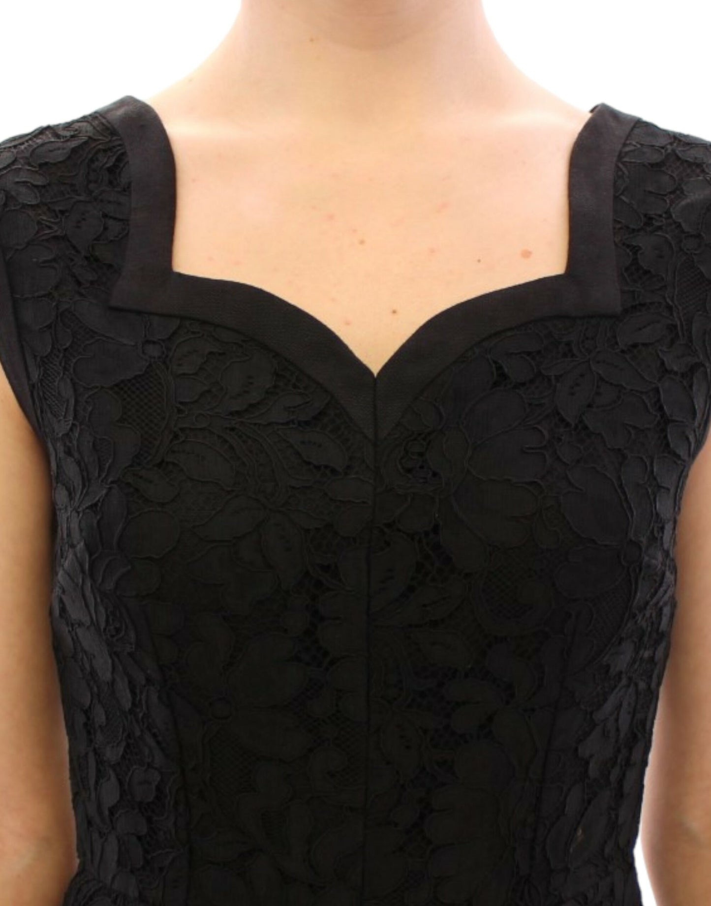 Robe de défilé Sicile en dentelle florale noire Dolce & Gabbana