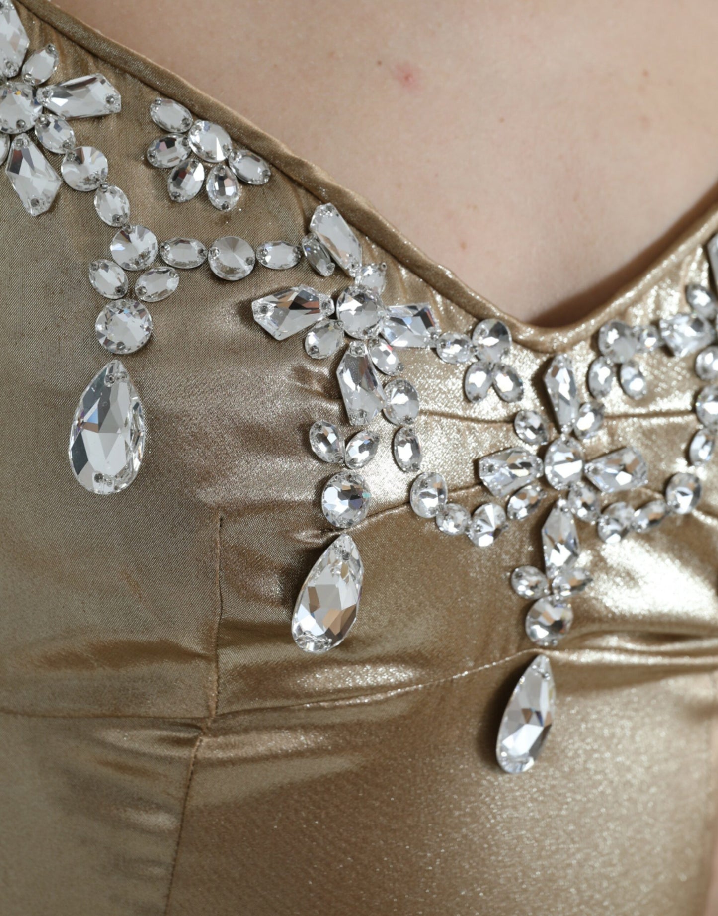 Robe longue Dolce & Gabbana ornée de cristaux dorés métallisés