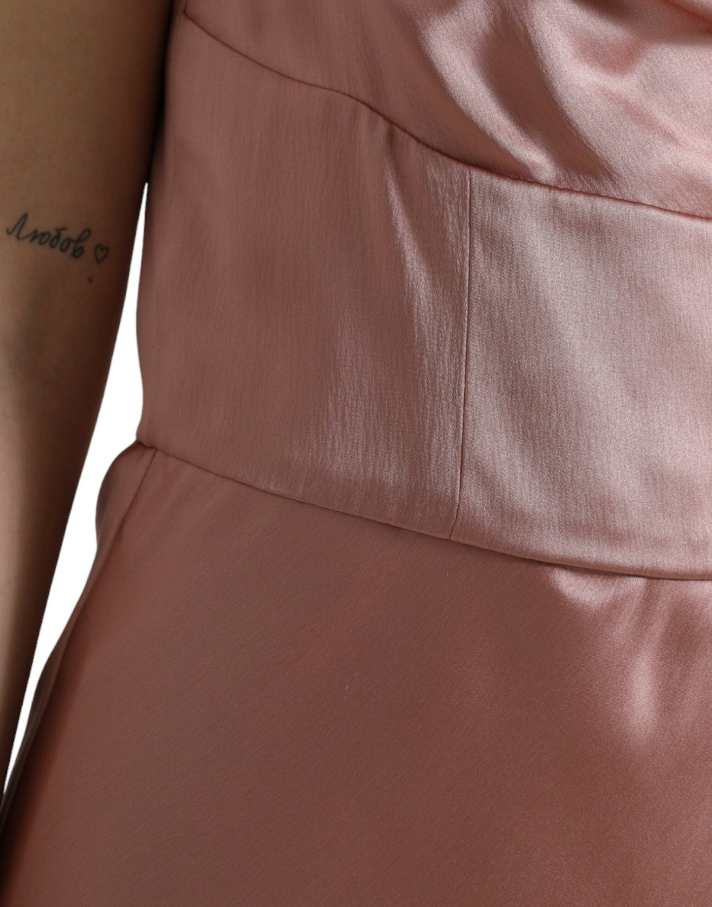 Robe longue à bretelles spaghetti en soie rose Dolce & Gabbana