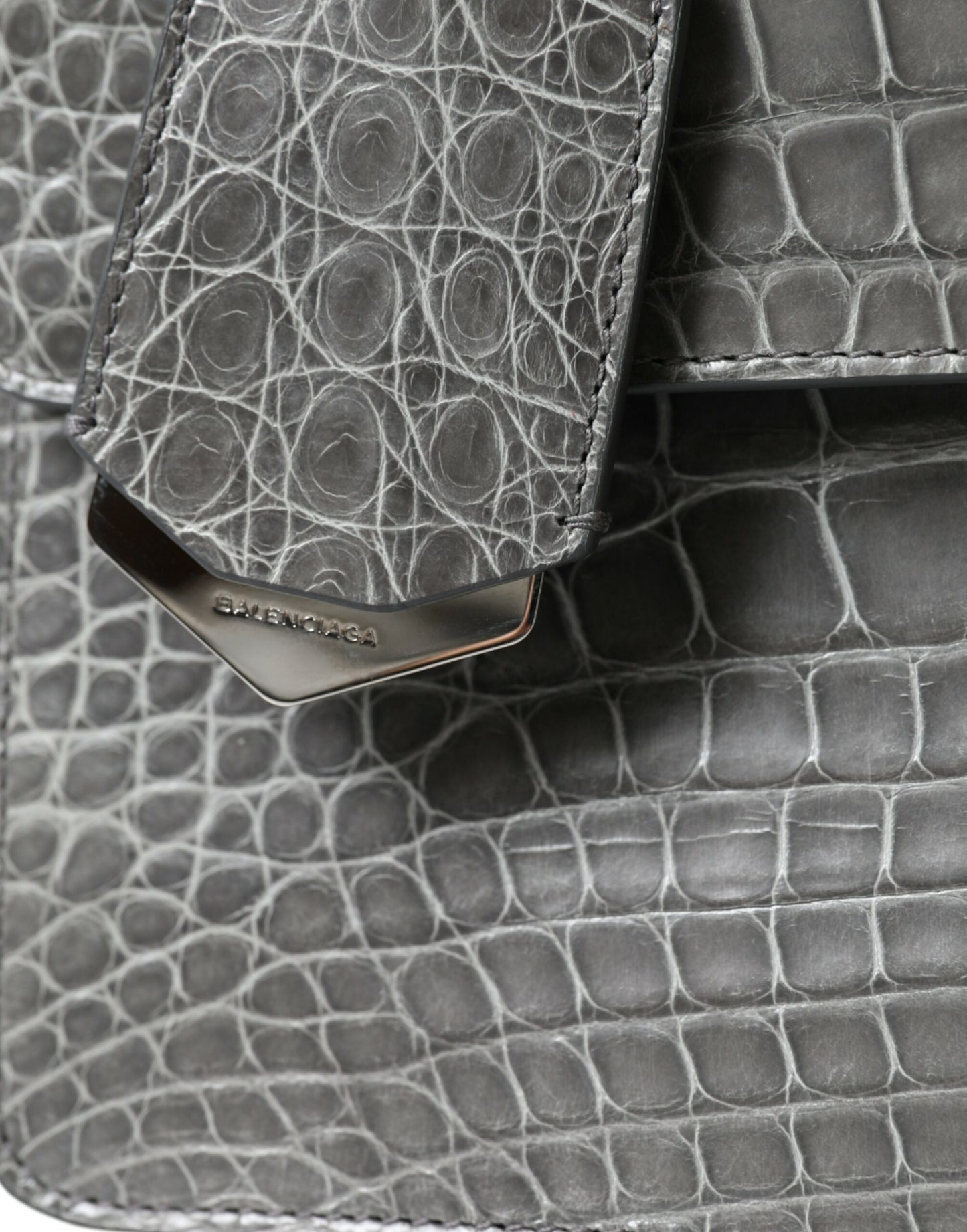 Sac à main Balenciaga en cuir exotique gris de taille moyenne