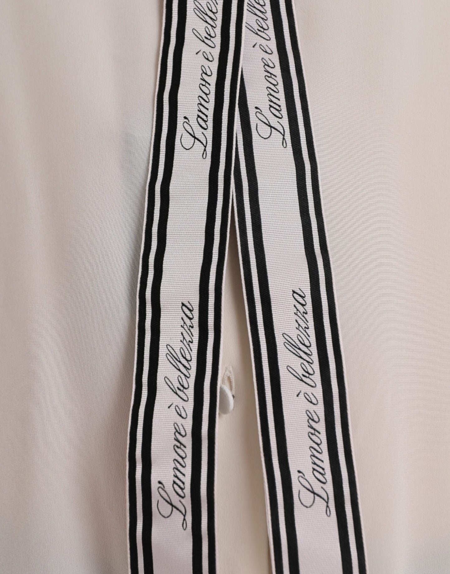 Dolce & Gabbana – Langärmliges Blusenoberteil mit Knopfleiste in Off-White