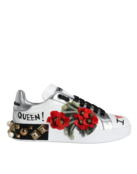 Dolce & Gabbana – Weiße Sneakers aus Leder mit Blumen- und Nietenbesatz
