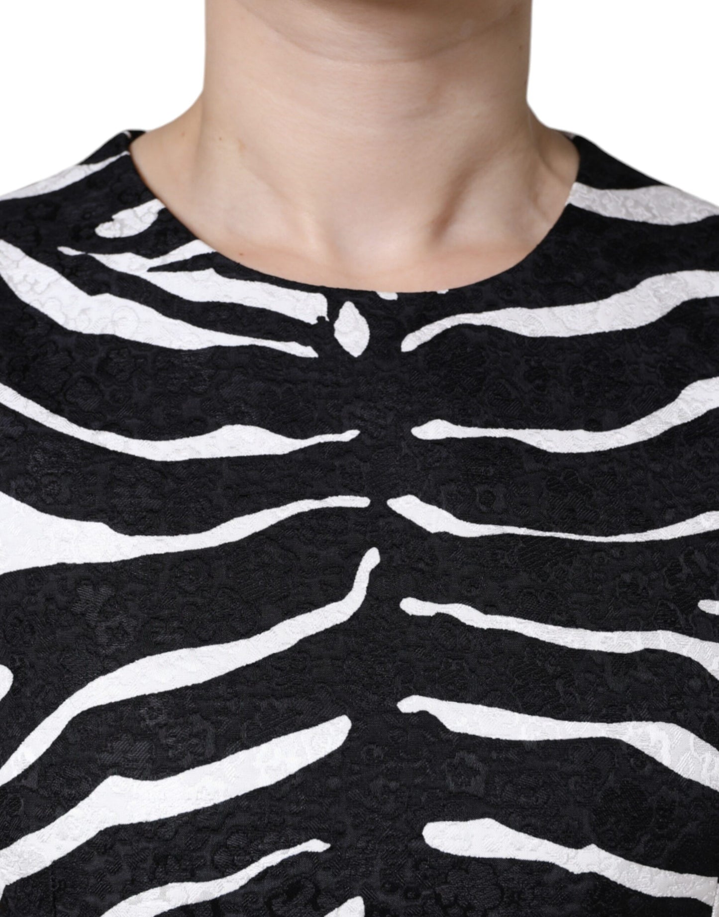 Robe fourreau trapèze noire et blanche à motif zèbre Dolce & Gabbana