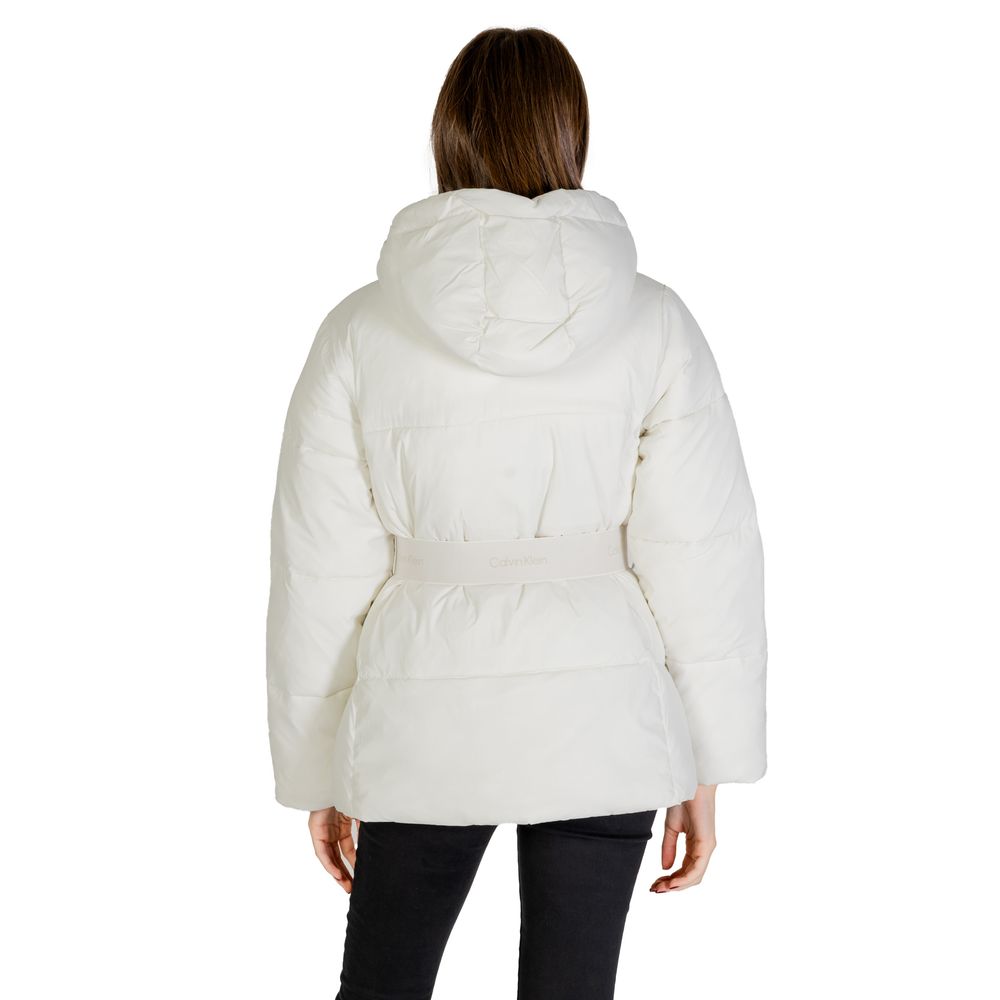 Vestes et manteaux en nylon crème Calvin Klein Jeans