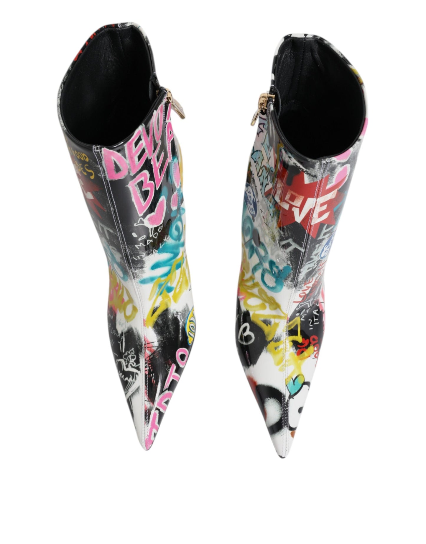Dolce & Gabbana – Keira – Wadenhohe Stiefel mit mehrfarbigem Graffiti
