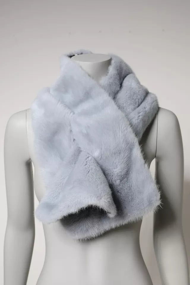 Écharpe cache-cou en fourrure de vison bleu poudré Dolce & Gabbana