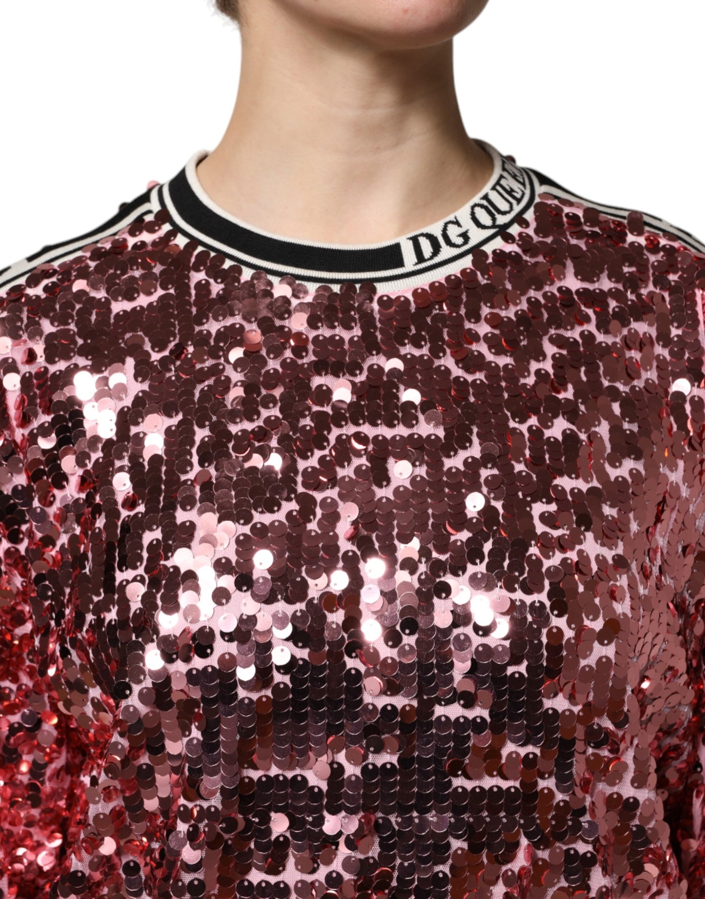 Pull à sequins rose Dolce & Gabbana DG Queen