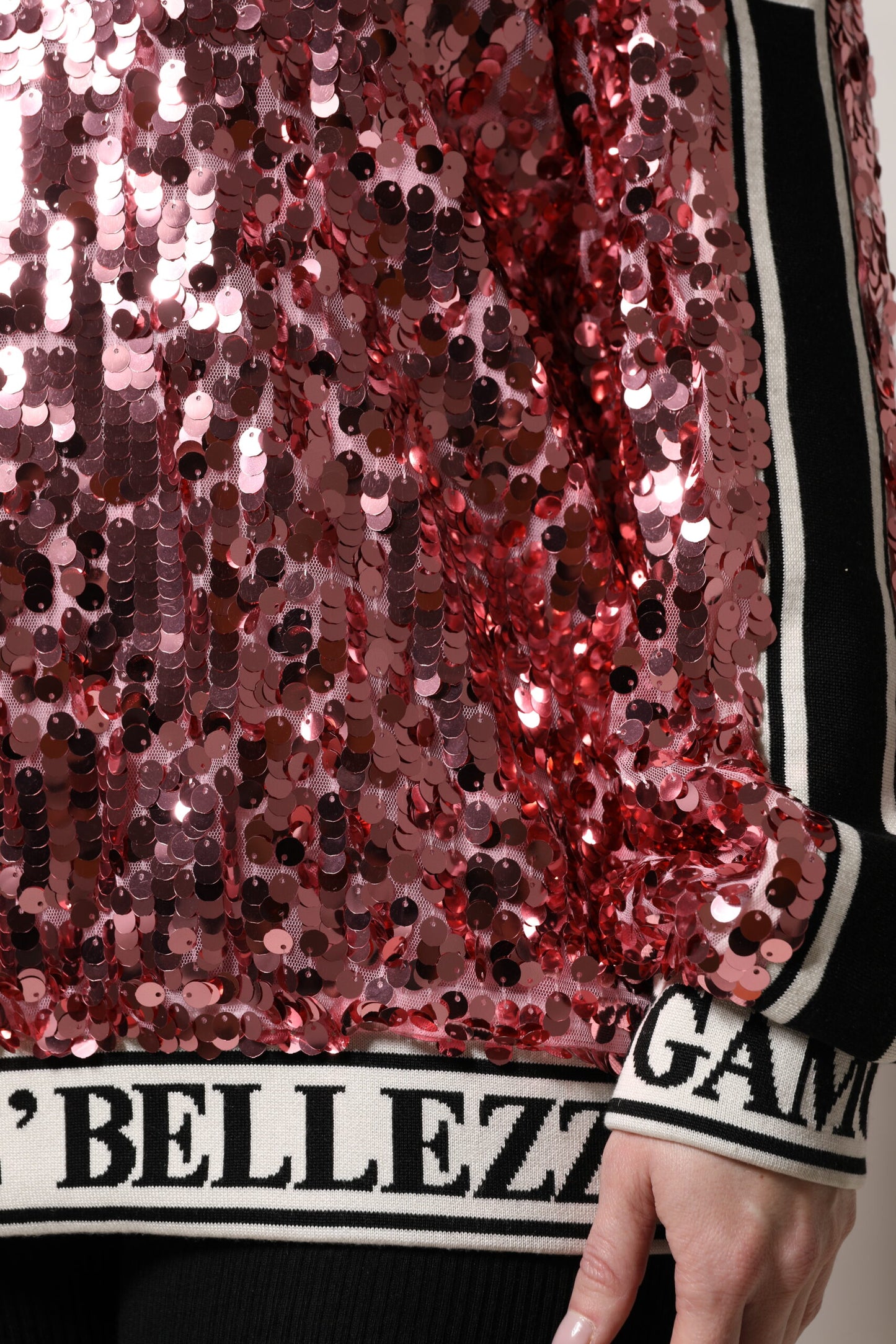 Pull à sequins rose Dolce & Gabbana DG Queen
