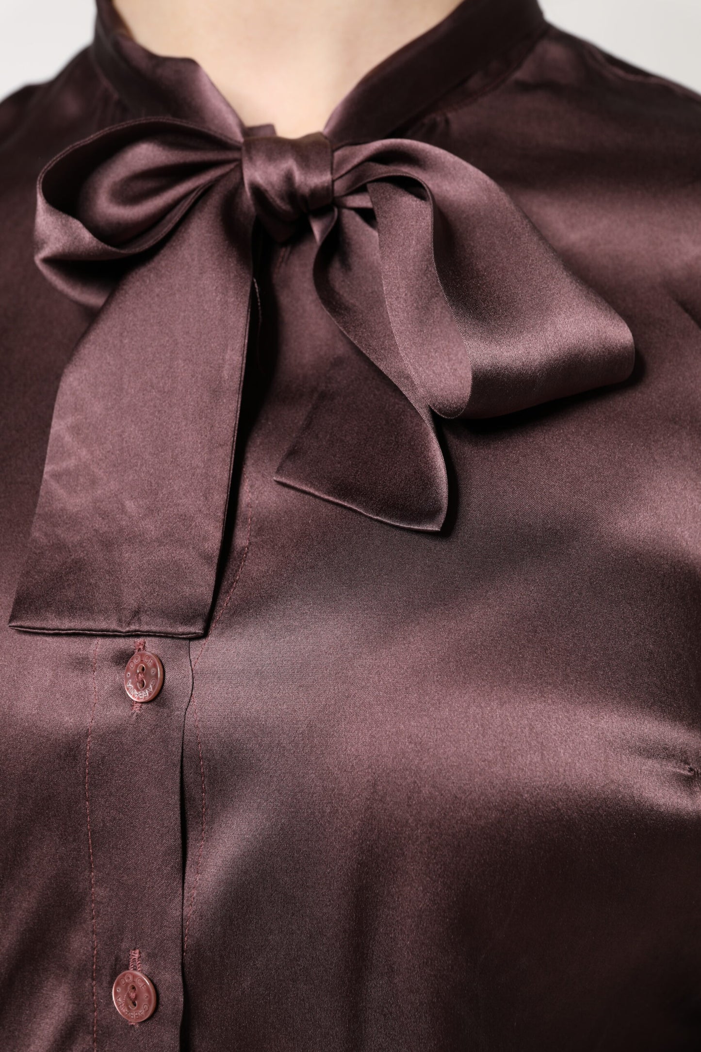 Chemisier à manches longues et col Ascot marron Dolce & Gabbana