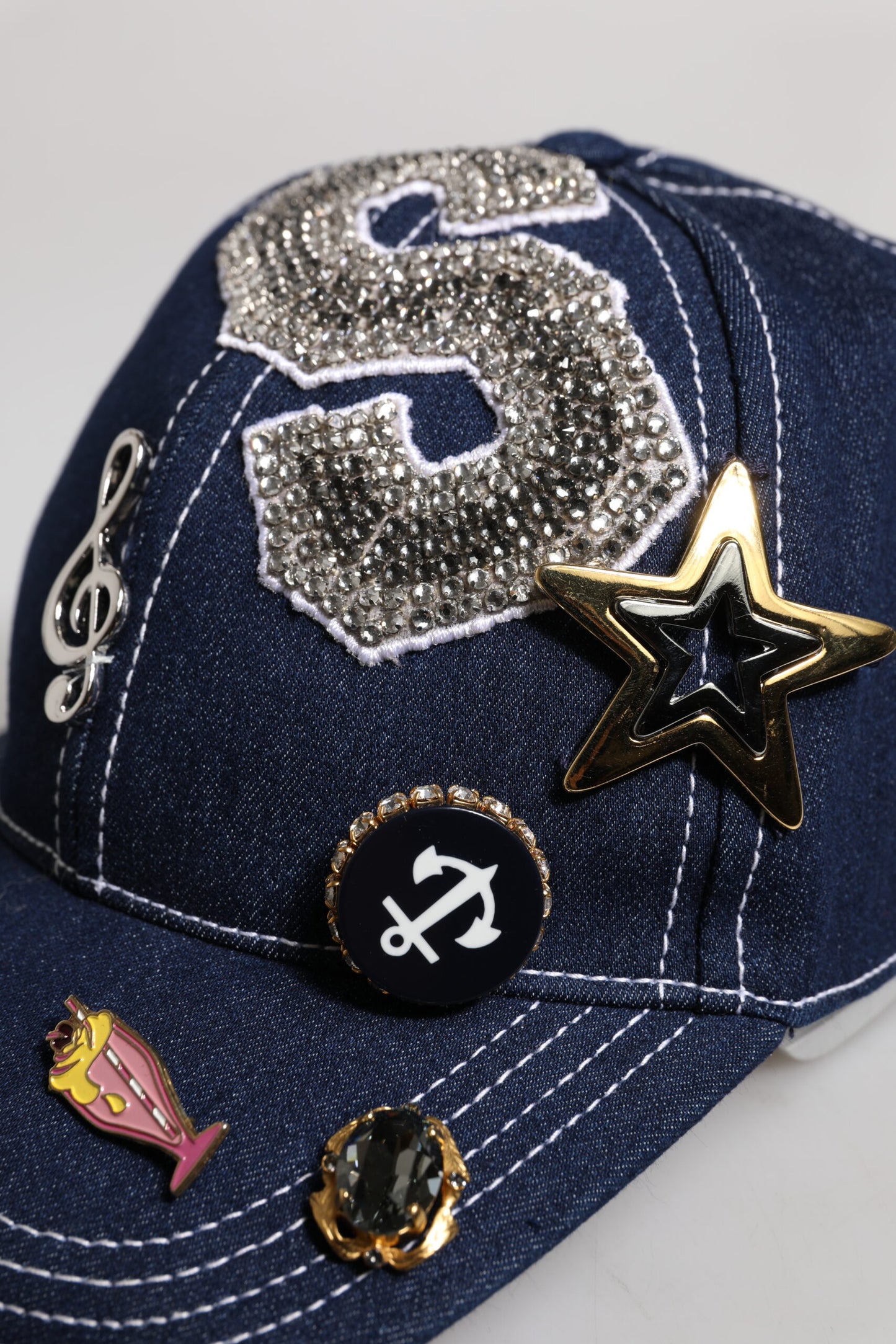 Casquette de baseball Dolce & Gabbana ornée de cristaux bleus