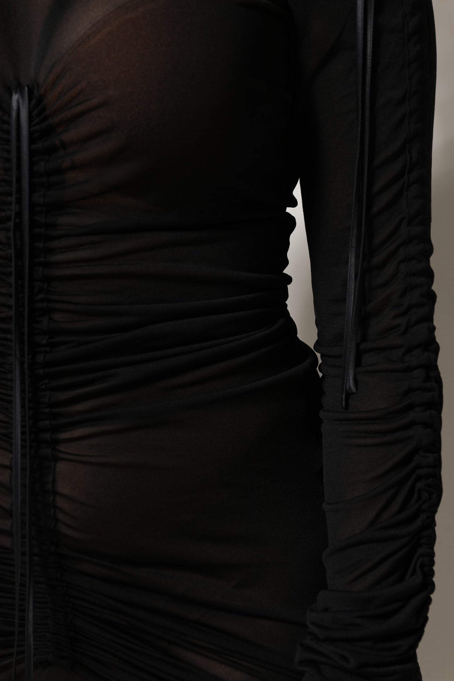 Robe fourreau longue moulante à bordure en maille noire Dolce & Gabbana
