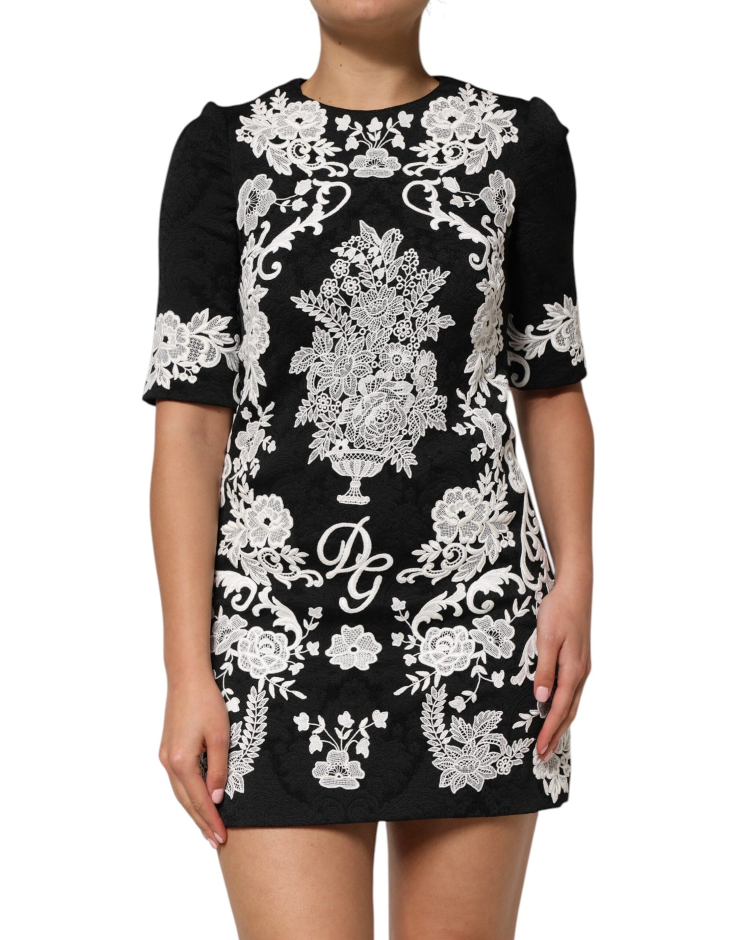 Robe trapèze à manches courtes et bordure en dentelle noire Dolce & Gabbana