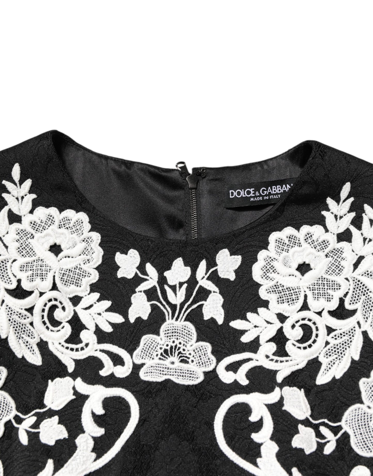 Robe trapèze à manches courtes et bordure en dentelle noire Dolce & Gabbana