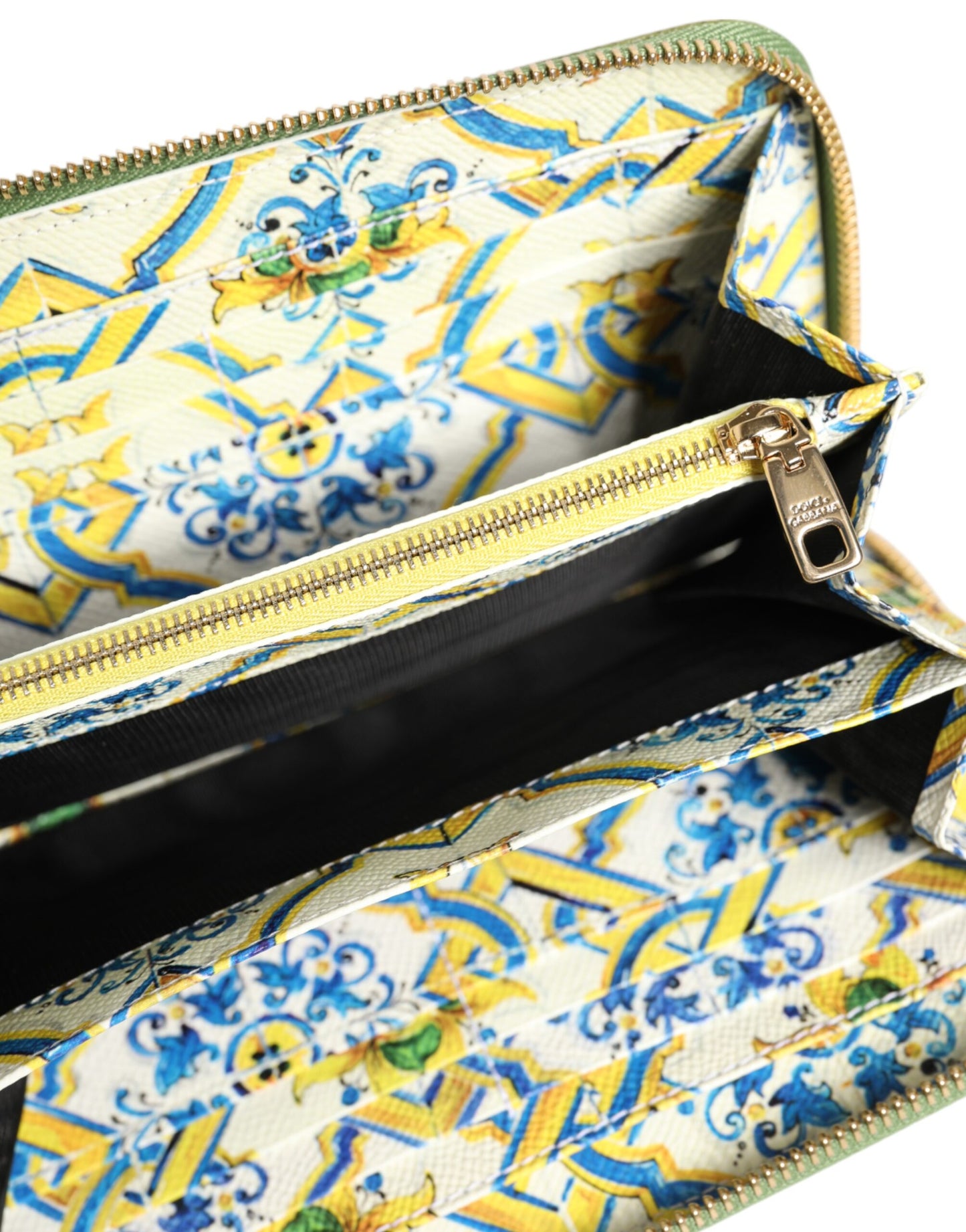 Dolce & Gabbana – Grünes Leder-Brieftasche mit Logo-Schild und Rundum-Reißverschluss im Kontinentalformat