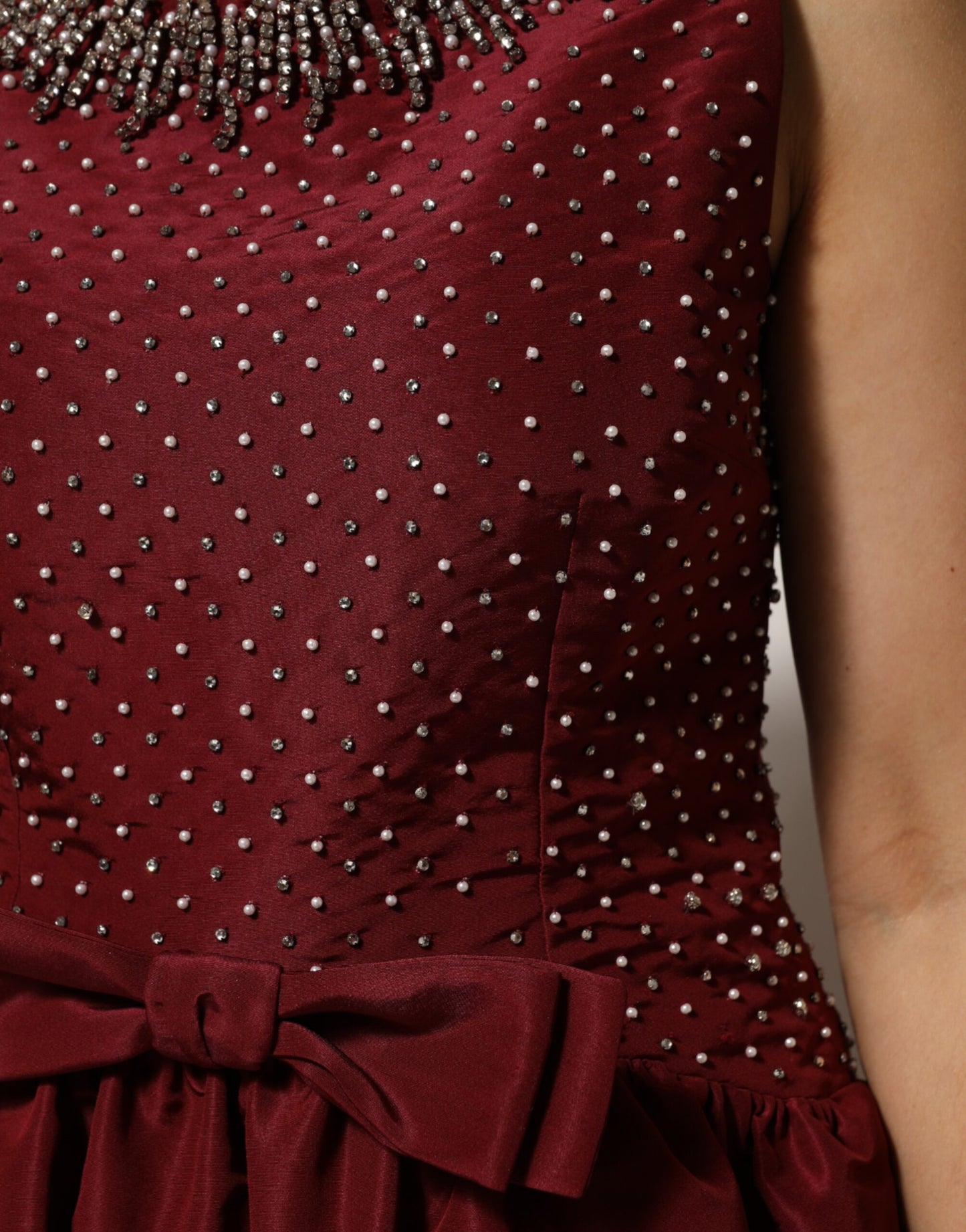 Robe de soirée en soie bordeaux à perles Dolce & Gabbana