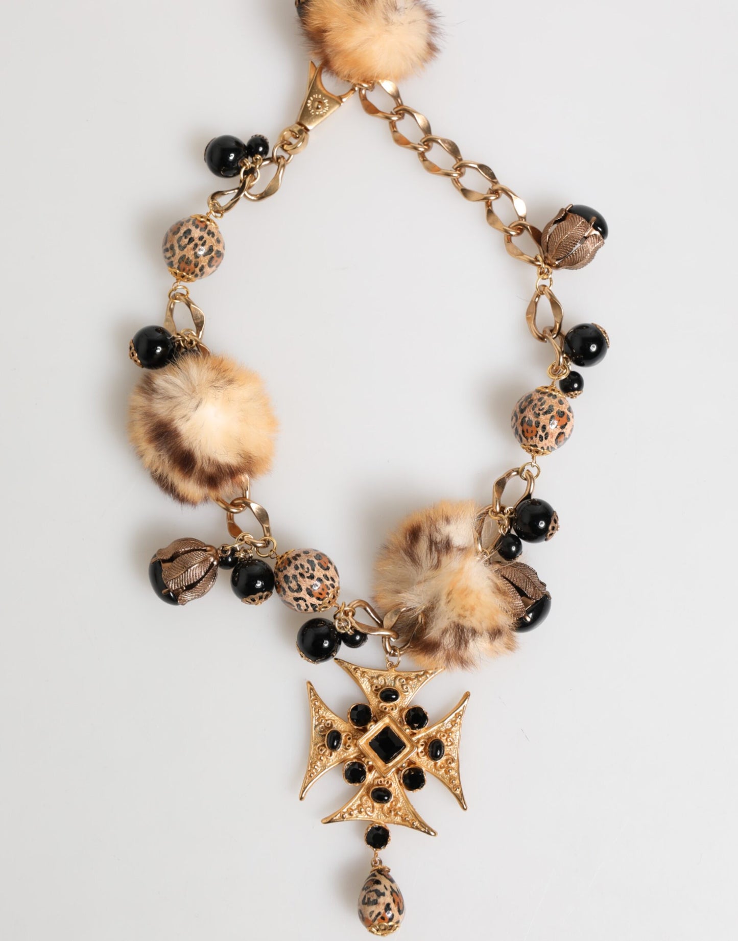 Collier ras du cou Dolce & Gabbana en filigrane de fourrure de lapin avec cristaux noirs et dorés