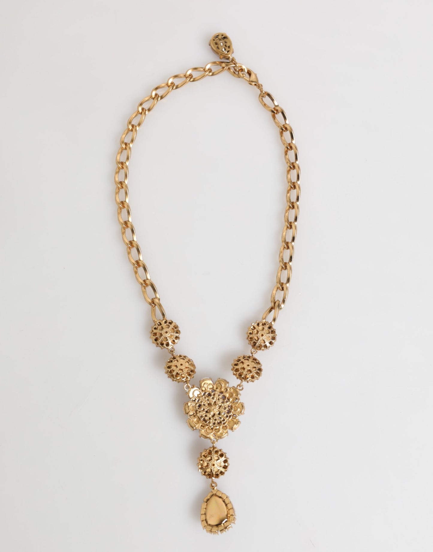 Collier Dolce & Gabbana avec pendentif floral violet en laiton doré et perles de cristal