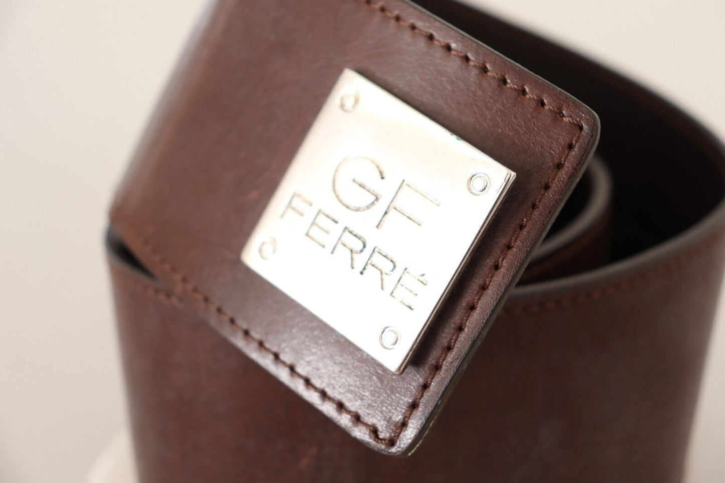 GF Ferre – Breiter Taillengürtel aus echtem Leder mit Logo-Schnalle in Braun