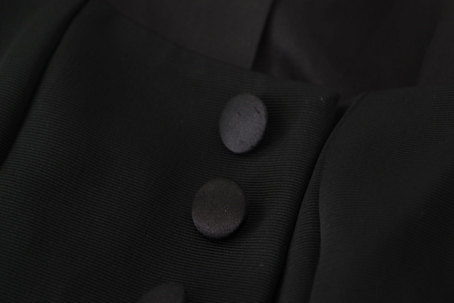 Veste noire slim fit à manches longues et boutons-pression Dolce &amp; Gabbana
