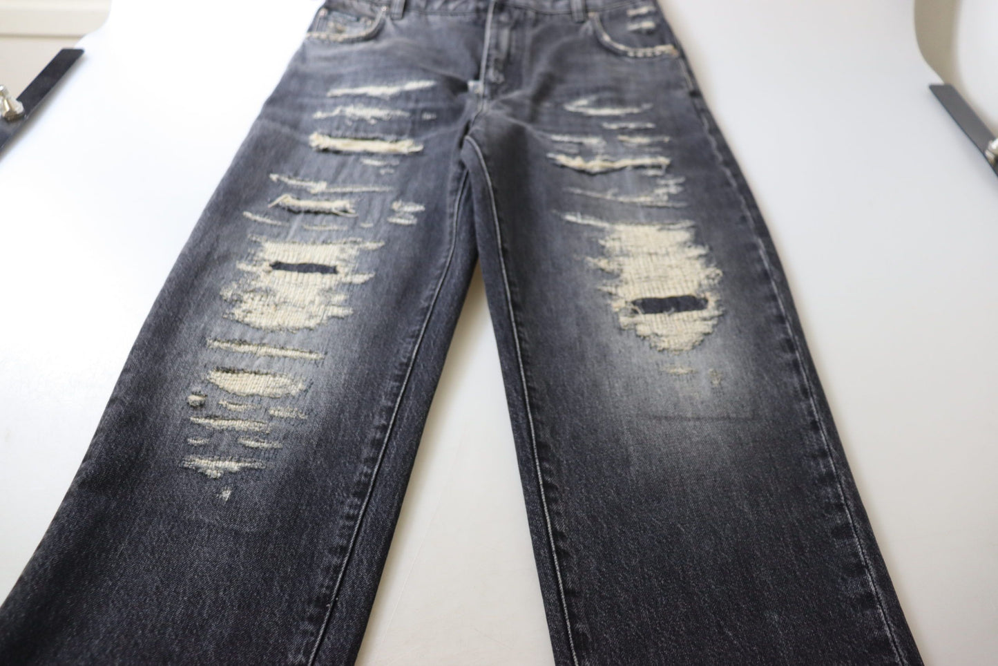 Jean taille haute en denim noir délavé Dolce &amp; Gabbana