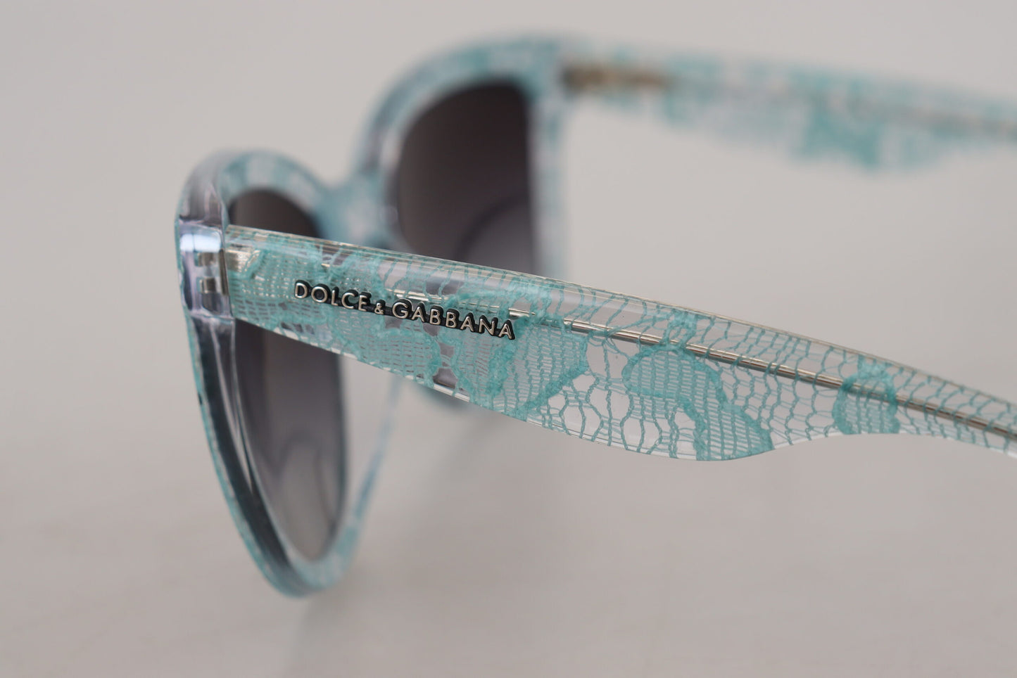 Lunettes de soleil papillon en acétate et dentelle bleues Dolce &amp; Gabbana DG4190