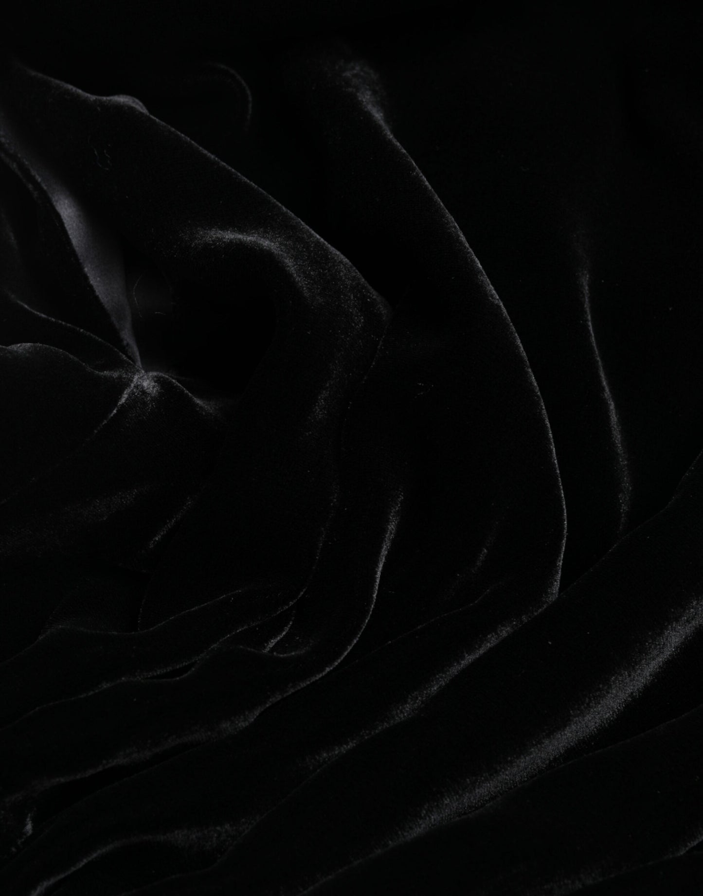 Chemisier ajusté en velours noir à épaules rembourrées Dolce &amp; Gabbana