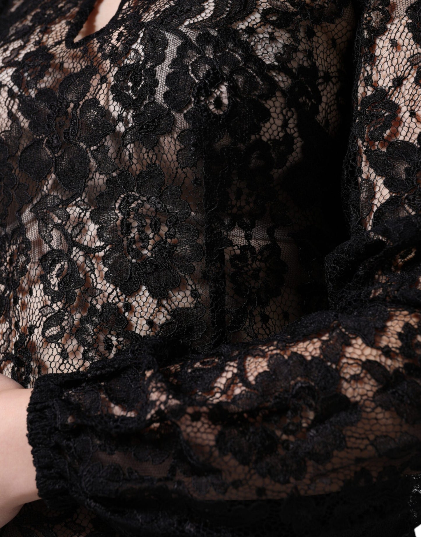 Dolce &amp; Gabbana Haut à manches longues transparent en dentelle florale noire