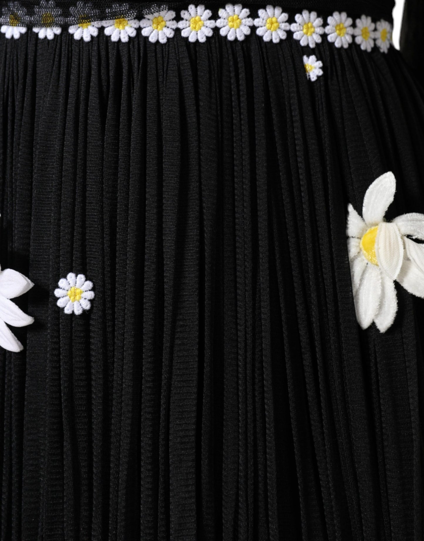 Robe longue trapèze en soie noire à imprimé marguerites Dolce &amp; Gabbana