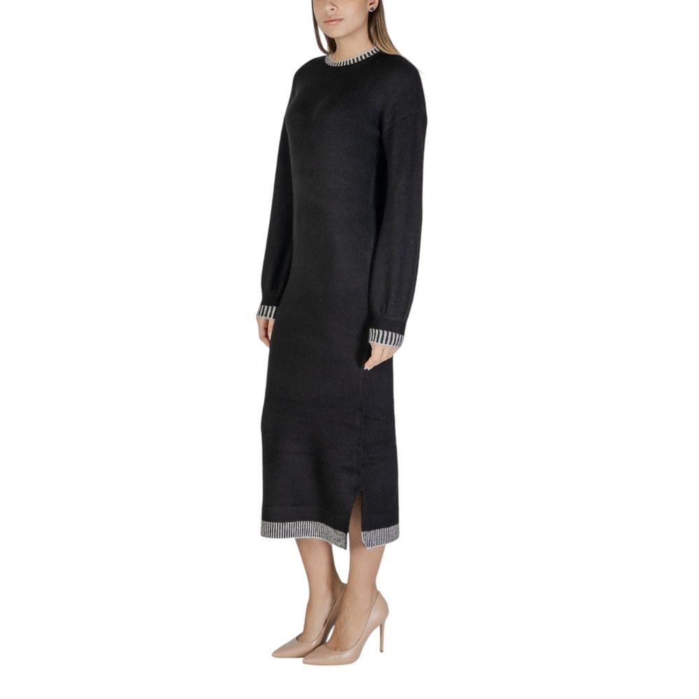 Vêtements Vila Midi en polyester noir