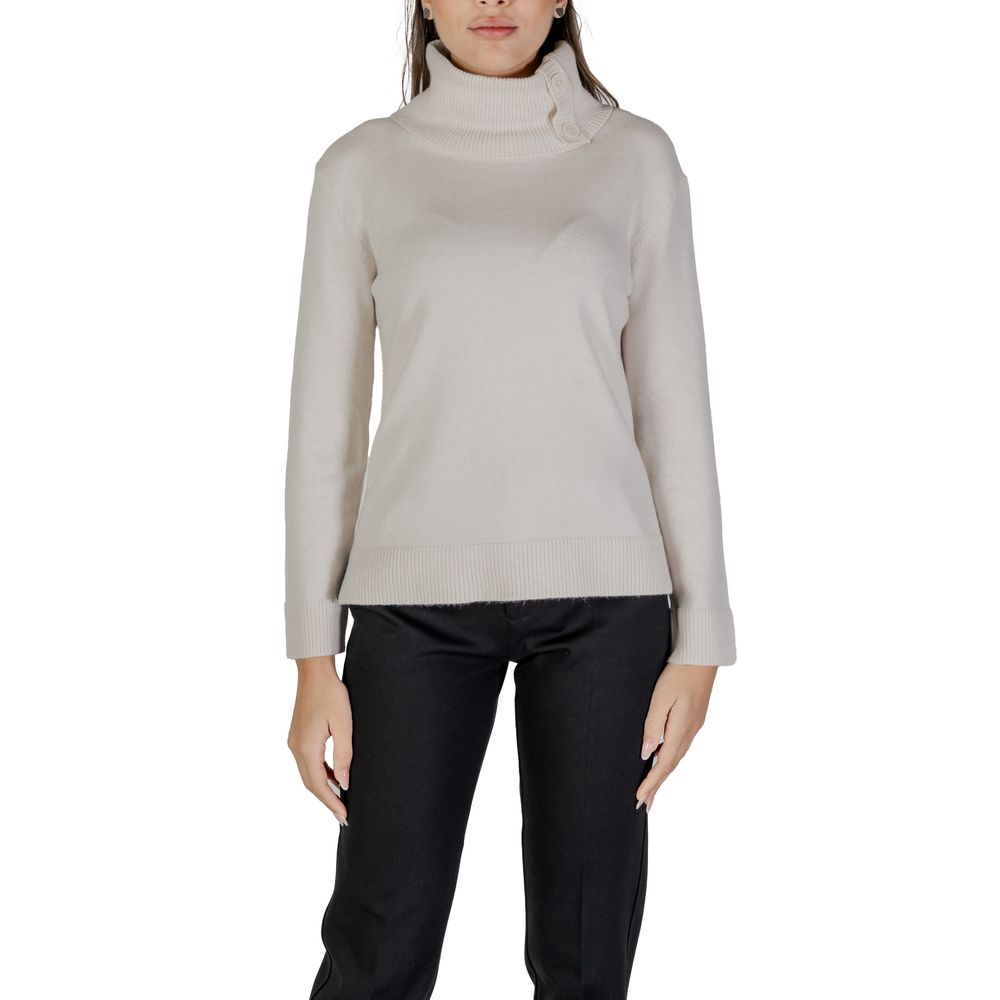 Col roulé en viscose crème Street One