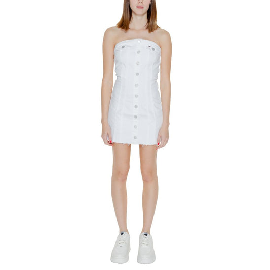 Short Tommy Hilfiger Jeans en coton recyclé blanc