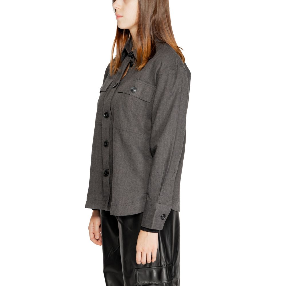 Chemise noire en coton recyclé Jacqueline De Yong