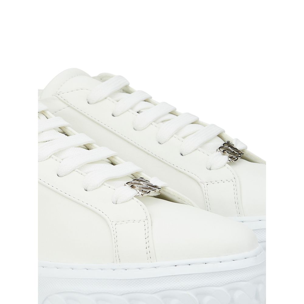 Baskets élégantes en cuir blanc Casadei