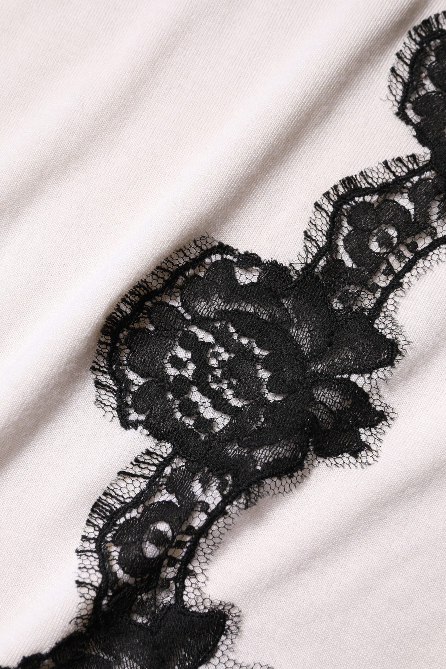 Dolce &amp; Gabbana – Tanktop aus weißem Kaschmir mit floraler Spitze