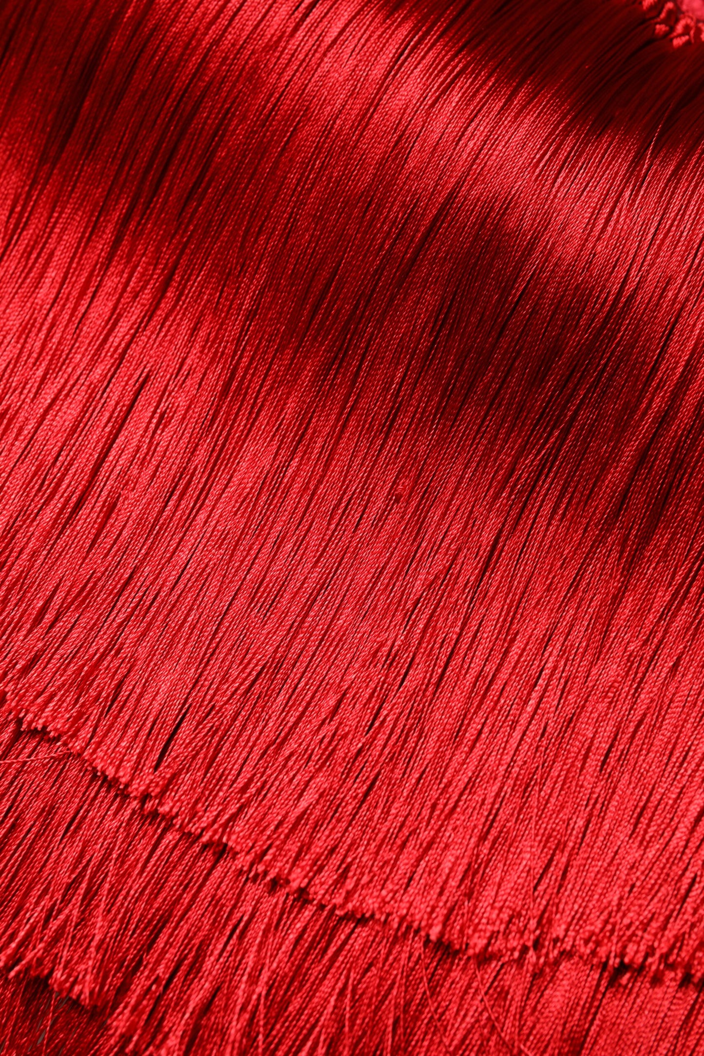 Dolce &amp; Gabbana – Trägerloses, kurzes Tube-Top aus Seide mit Fransen in Rot