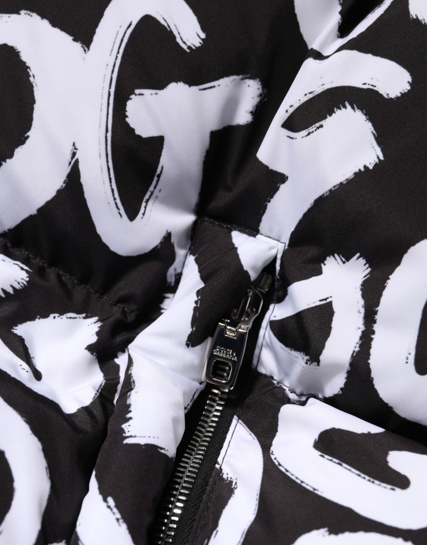 Dolce &amp; Gabbana Manteau long à capuche noir et blanc DG Mania