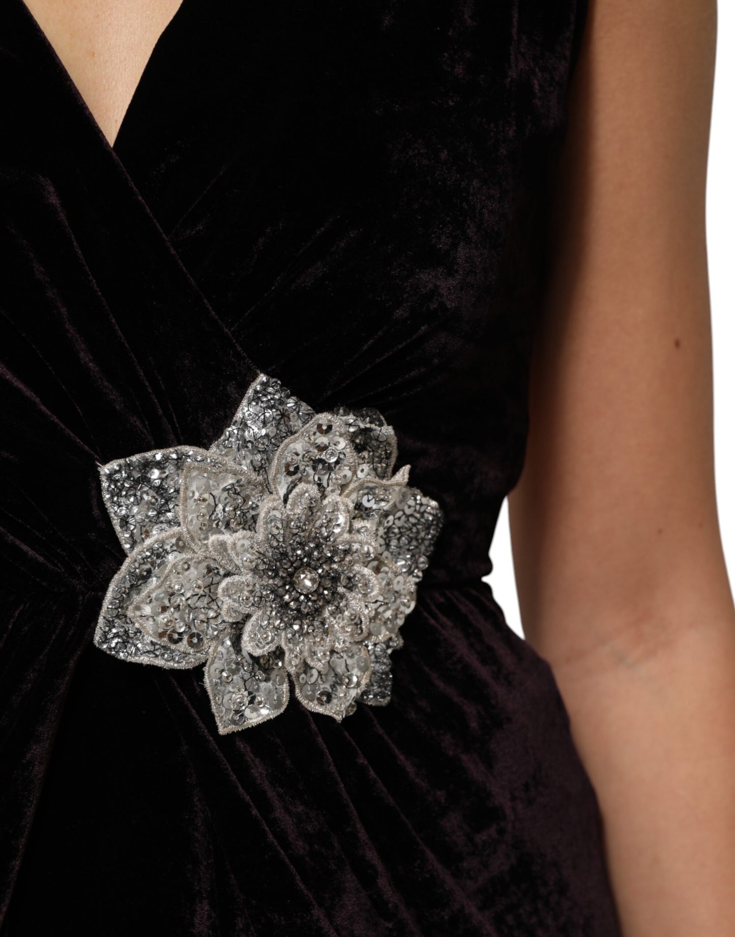 Robe Aline en velours noir ornée de fleurs Dolce &amp; Gabbana